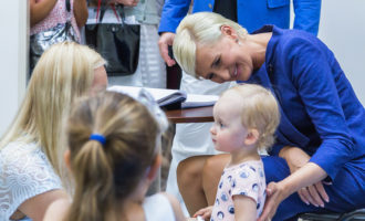 Agata Kornhauser Duda na otwarciu Sali Integracji Sensorycznej w ORDN Agata Kornhauser Duda na otwarciu Sali Integracji Sensorycznej w ORDN
