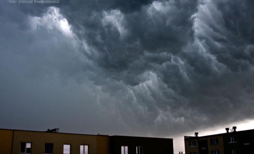 Biuro Prognoz Meteorologicznych ostrzega przed intensywnym deszczem i wiatrem