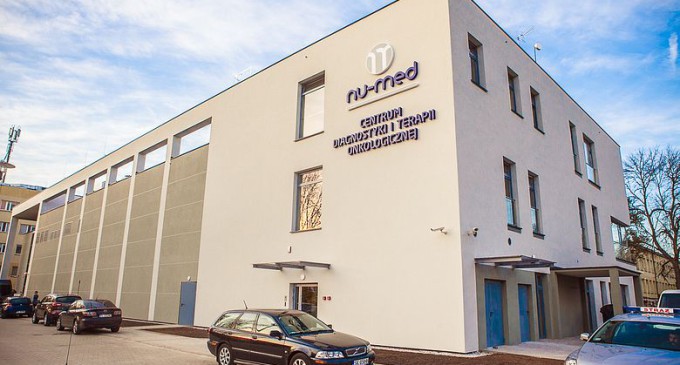 Pierwsze kontrakty NFZ dla NU-⁠MED Centrum Onkologii w Tomaszowie!