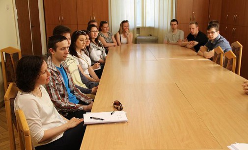 Studenci Filii UŁ poznawali zasady funkcjonowania komunikacji miejskiej w Tomaszowie