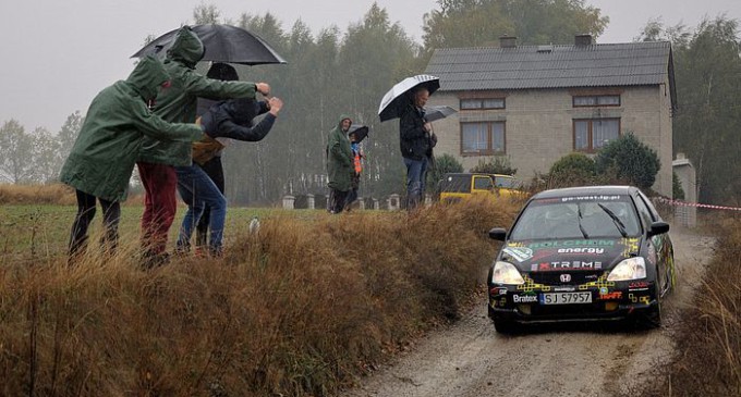Rajd w Cielądzu na zakończenie pierwszego sezonu Rajdowych Samochodowych Mistrzostw Okręgu Łódzkiego