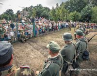 Tłumy na Militarnym Pikniku w Skansenie Rzeki Pilicy (ZDJĘCIA i WIDEO)