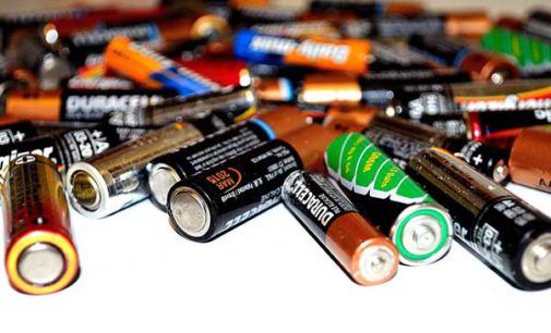 Jak zabezpieczyć baterie przed oddaniem ich do recyklingu?