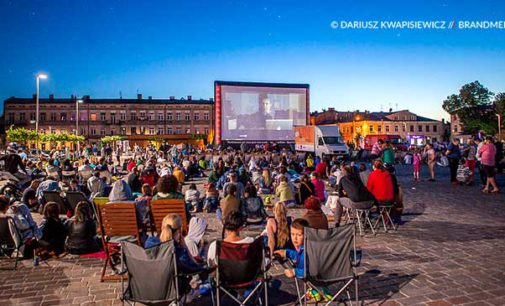 W piątek kolejne “Kino na leżakach”