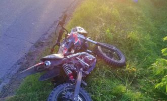 9-latek na crossie zderzył się z osobówką 9-latek na crossie zderzył się z osobówką
