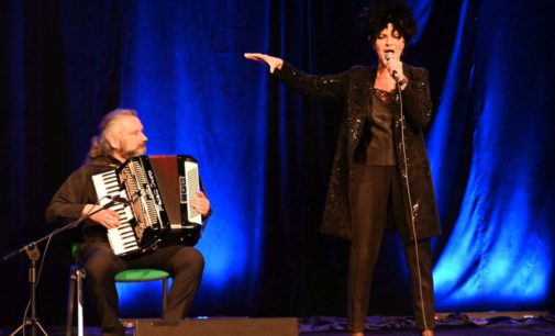 Koncert piosenki francuskiej w MCK – (FOTO)