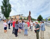 Spacery po Tomaszowie – odkrywaliśmy historię placu Kościuszki