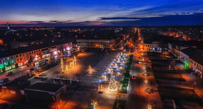 Świąteczne imprezy na placu Kościuszki. W sobotę start świątecznej iluminacji!